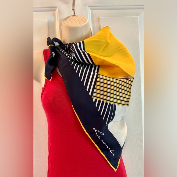 Leonardi Scarf | Excellent pre-owned condition Vintage - Picture 8 of 8